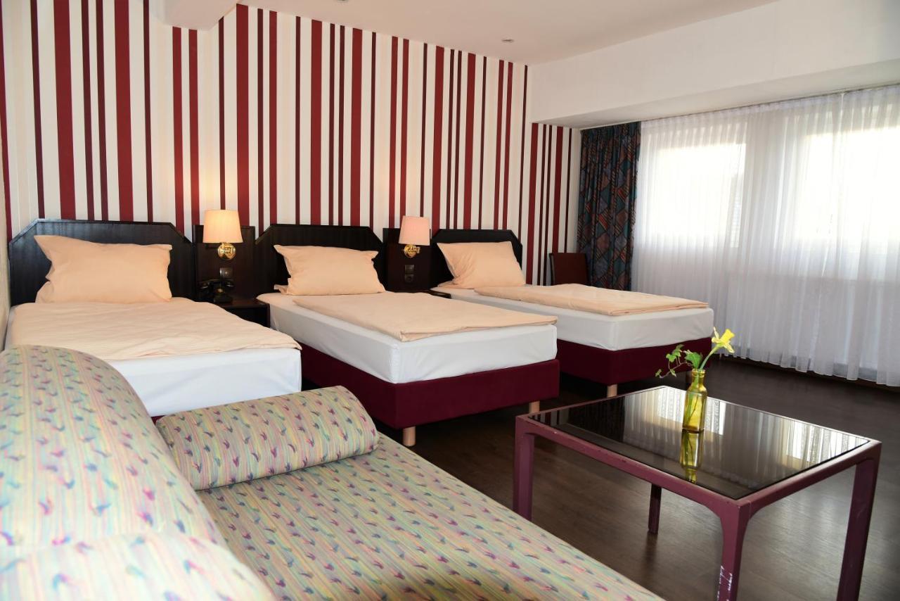 Hotel Harsshof ซาลซ์กิทเทอร์ ภายนอก รูปภาพ